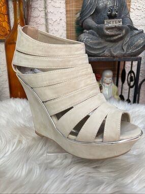 Women's Cream Strappy Wedge Sandals